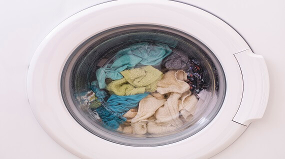 how to remove a bad smell from clothes after washing